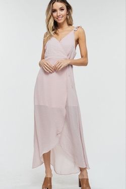 Style CD5376 Crescent Light Pink Size 10 Prom Side slit Dress on Queenly