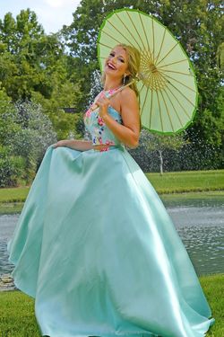 Style P70229 Precious Formals Green Size 12 Two Piece Tall Height Ball gown on Queenly