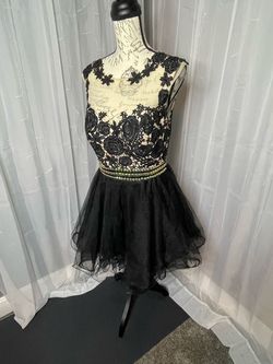 Dave Black Size 10 70 Off Cocktail Dress on Queenly