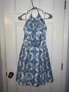 Sherri Hill Blue Size 6 Pattern Midi Halter Cocktail Dress on Queenly