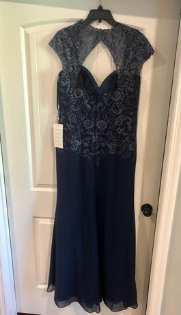 Cameron Blake Blue Size 14 Cut Out Backless Plus Size Straight Dress on Queenly