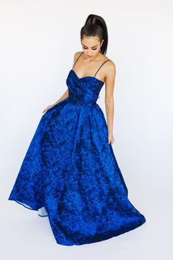 Style LD 1564 Mia Paluzzi Blue Size 8 50 Off Tall Height Ball gown on Queenly