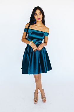Style 8858 Minuet Blue Size 10 Teal Cocktail Dress on Queenly