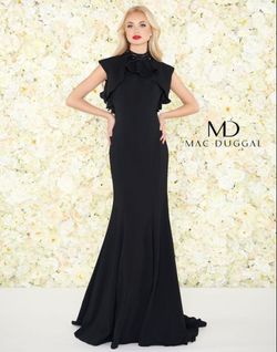 Style 2014 Mac Duggal Black Size 6 Floor Length Mermaid Dress on Queenly