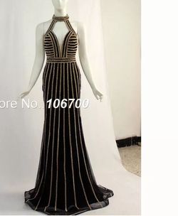 Style -1 Black Size 10 Straight Dress on Queenly