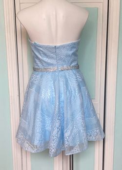 Lucci Lu Blue Size 6 Sequined Euphoria Lace Cocktail Dress on Queenly