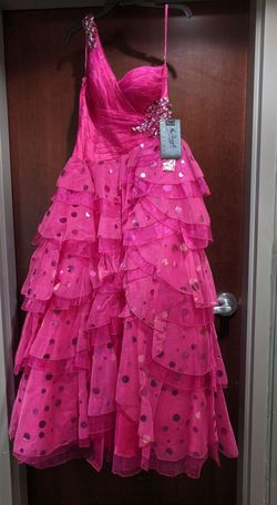 Style 4749H Mac Duggal Pink Size 10 Black Tie Floor Length A-line Dress on Queenly