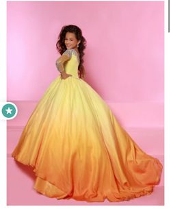 Johnathan Kayne Yellow Size 0 Black Tie Cupcake Ball gown on Queenly