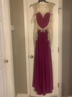 Pink Size 10 Straight Dress on Queenly