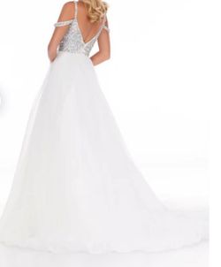 Ashley Lauren White Size 12 Pageant Cotillion Ball gown on Queenly