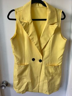Yellow Size 6 Jumpsuit Dress on Queenly