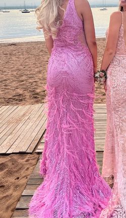 Portia and Scarlett Pink Size 8 Euphoria Prom Feather Side slit Dress on Queenly