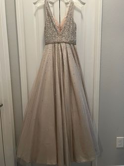 Jovani Gold Size 0 Medium Height Pageant Floor Length Ball gown on Queenly