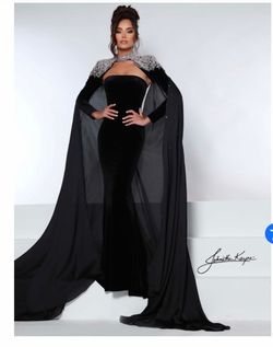 Johnathan Kayne Black Size 10 Floor Length Cape Train Dress on Queenly
