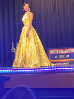 Style 5245 Sherri Hill Yellow Size 6 Floor Length Ball gown on Queenly