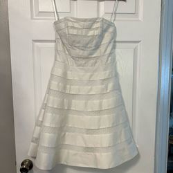White House Black Market White Size 2 Midi Sunday Cocktail Dress on Queenly