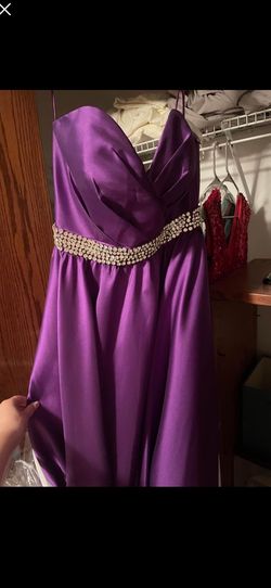 Mac Duggal Purple Size 14 Plus Size Floor Length Black Tie Ball gown on Queenly