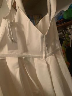White Size 24 Ball gown on Queenly