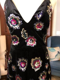 Express Black Size 6 Floor Length Euphoria Velvet Jumpsuit Dress on Queenly