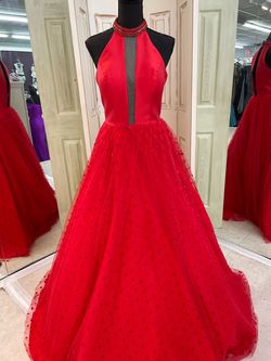 Envious Red Size 6 50 Off Floor Length Black Tie Ball gown on Queenly
