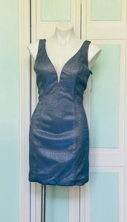 Lucci Lu Blue Size 8 Prom Mini Fitted Cocktail Dress on Queenly
