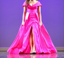 Tarik Ediz Pink Size 4 Floor Length Barbiecore Ball gown on Queenly