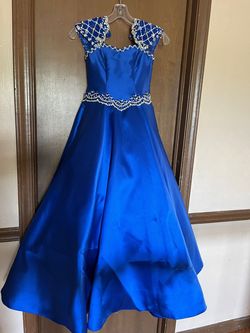 Ritzee Blue Size 4 Floor Length Ball gown on Queenly