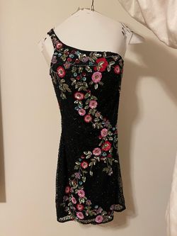 Primavera Black Size 2 Floor Length Midi Cocktail Dress on Queenly