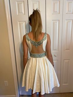 Rachel Allan White Size 2 Pockets Bridal Shower Summer Cocktail Dress on Queenly