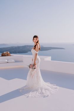 Galina Signature - Davids Bridal White Size 2 Shiny Mermaid Dress on Queenly