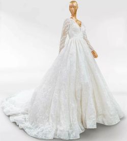 Vladiyan  White Size 6 Cotillion Ball gown on Queenly