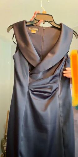 Jessica Howard Blue Size 4 Midi $300 Cocktail Dress on Queenly