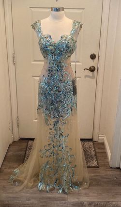 Alyce Paris Nude Size 00 Floor Length $300 50 Off Mermaid Dress on Queenly