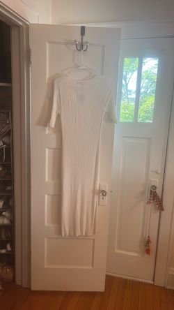 Banana Republic White Size 4 50 Off 70 Off Straight Dress on Queenly