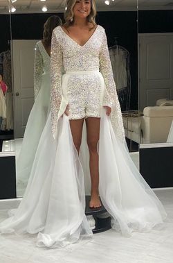 Ashley Lauren White Size 4 Bachelorette Wedding Cocktail Dress on Queenly