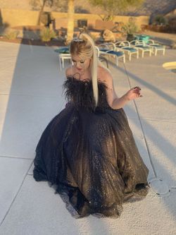 Sherri Hill Black Tie Size 12 Ball gown on Queenly