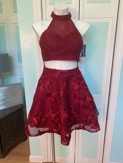 Jolene Red Size 10 Pattern Midi Burgundy Cocktail Dress on Queenly