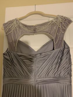 Aiden Mattock Silver Size 12 Lace Silk Straight Dress on Queenly