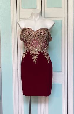 Abby Paris Red Size 10 Floor Length Burgundy Homecoming Jersey Cocktail Dress on Queenly