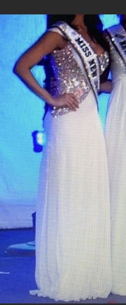 Cassandra Stone White Size 2 Pageant Beaded Top Jewelled Floor Length Side slit Dress on Queenly