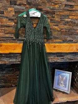 Bicici & Coty Green Size 4 Floor Length Bicici And Coty Ball gown on Queenly