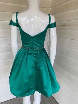 Sherri Hill Green Size 2 Pageant Emerald Black Tie Belt Cocktail Dress on Queenly