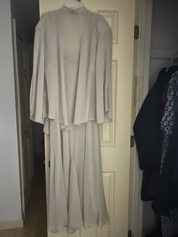 Nude Size 24 Straight Dress on Queenly