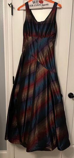 Alex Evening Multicolor Size 10 Gala A-line Dress on Queenly
