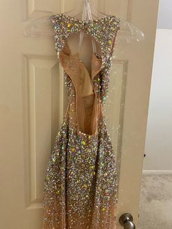 Nude Size 2 Mermaid Dress on Queenly