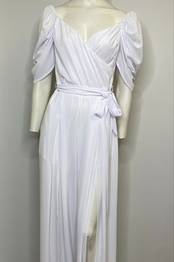 Style LJP5498 Luxxel White Size 6 Tall Height Summer Jumpsuit Dress on Queenly