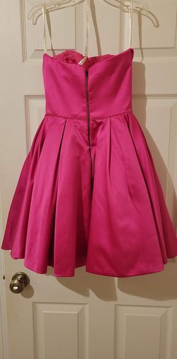 Sherri Hill Pink Size 4 Summer Homecoming Cocktail Dress on Queenly