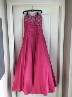 Sparkle Prom Pink Size 16 Quinceanera Sequin Floor Length Ball gown on Queenly
