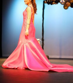 Jovani Pink Size 2 Custom Mermaid Dress on Queenly