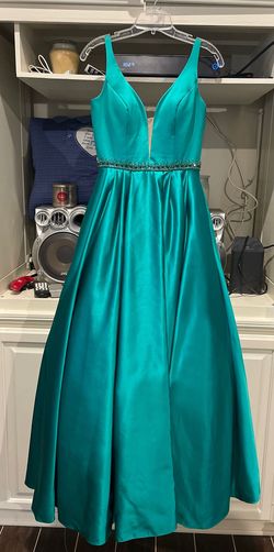 Sherri Hill Green Size 6 Floor Length Prom Ball gown on Queenly
